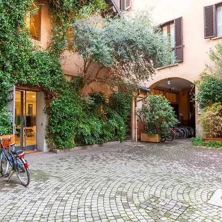 Apartment Deliziosa Abitazione Privata In Zona Navigli Milan